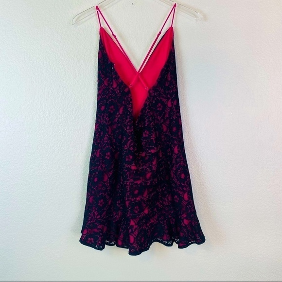 NBD Monique Black Lace Mini Slip Dress Size M - Picture 8 of 13
